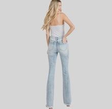 Load image into Gallery viewer, Mid Rise Light Wash flare  (Petite Length- 31” inseam)
